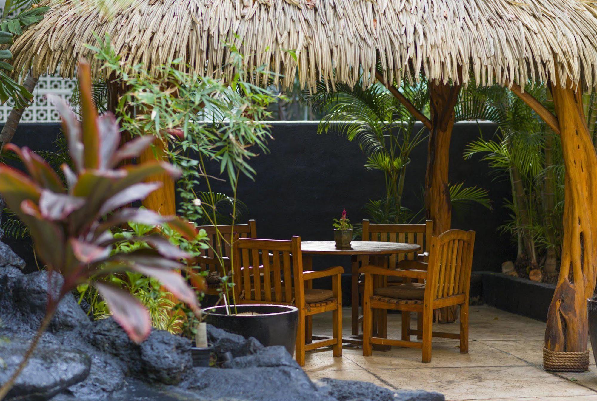 Hotel Castle Bamboo Waikiki Honolulu
