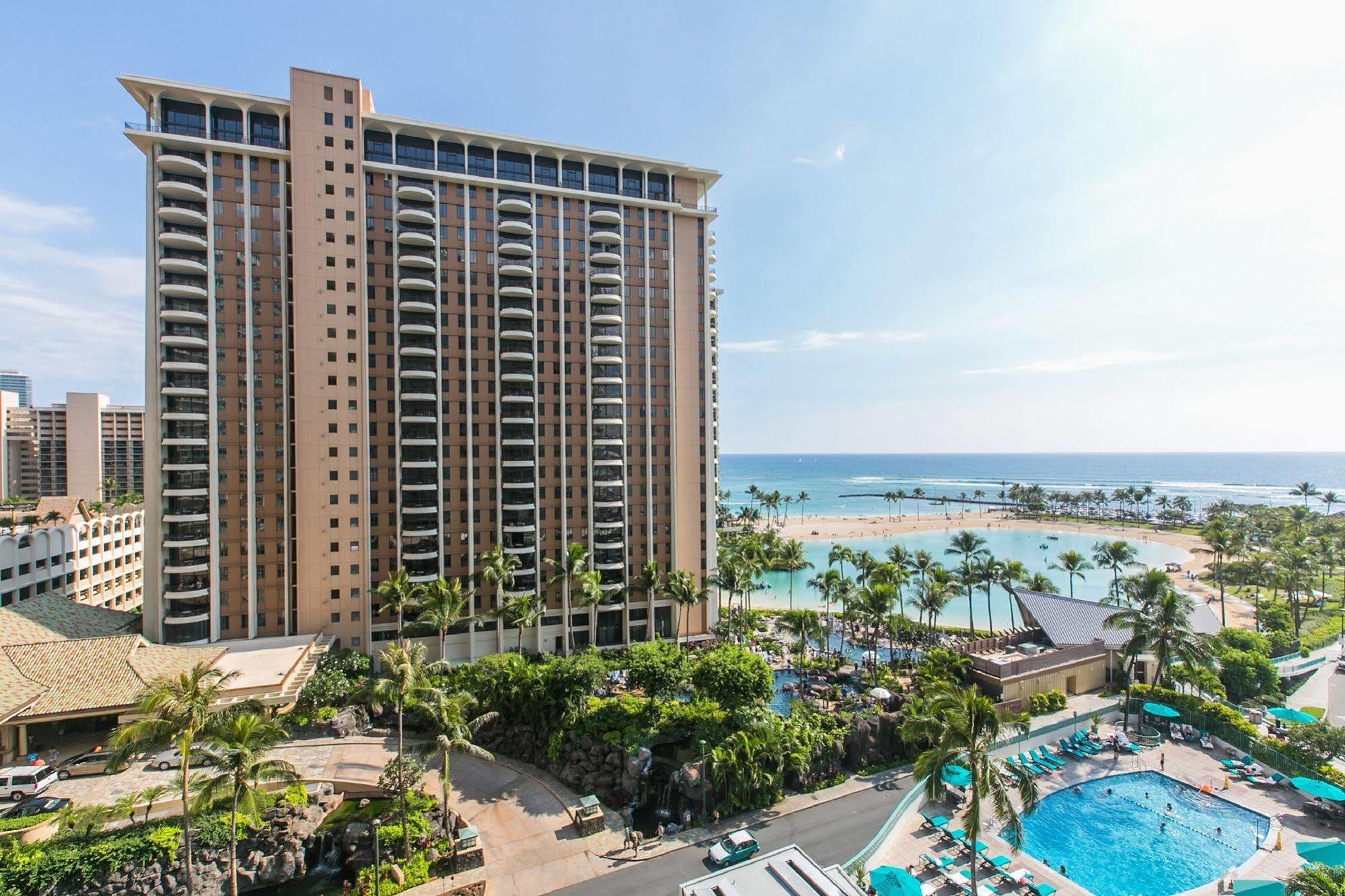 Hotel Marina Hawaii Vacations At The Ilikai Honolulu
