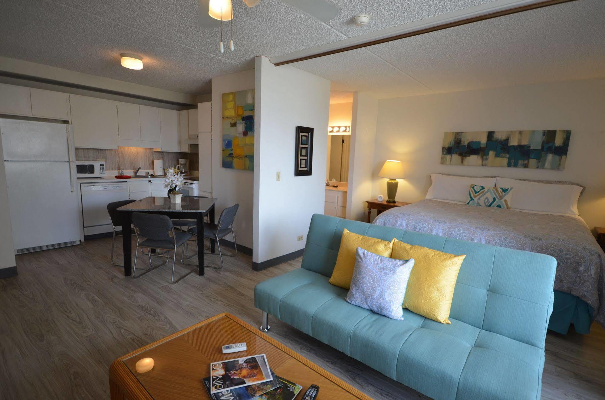 Waikiki Luxury Penthouse Apartment