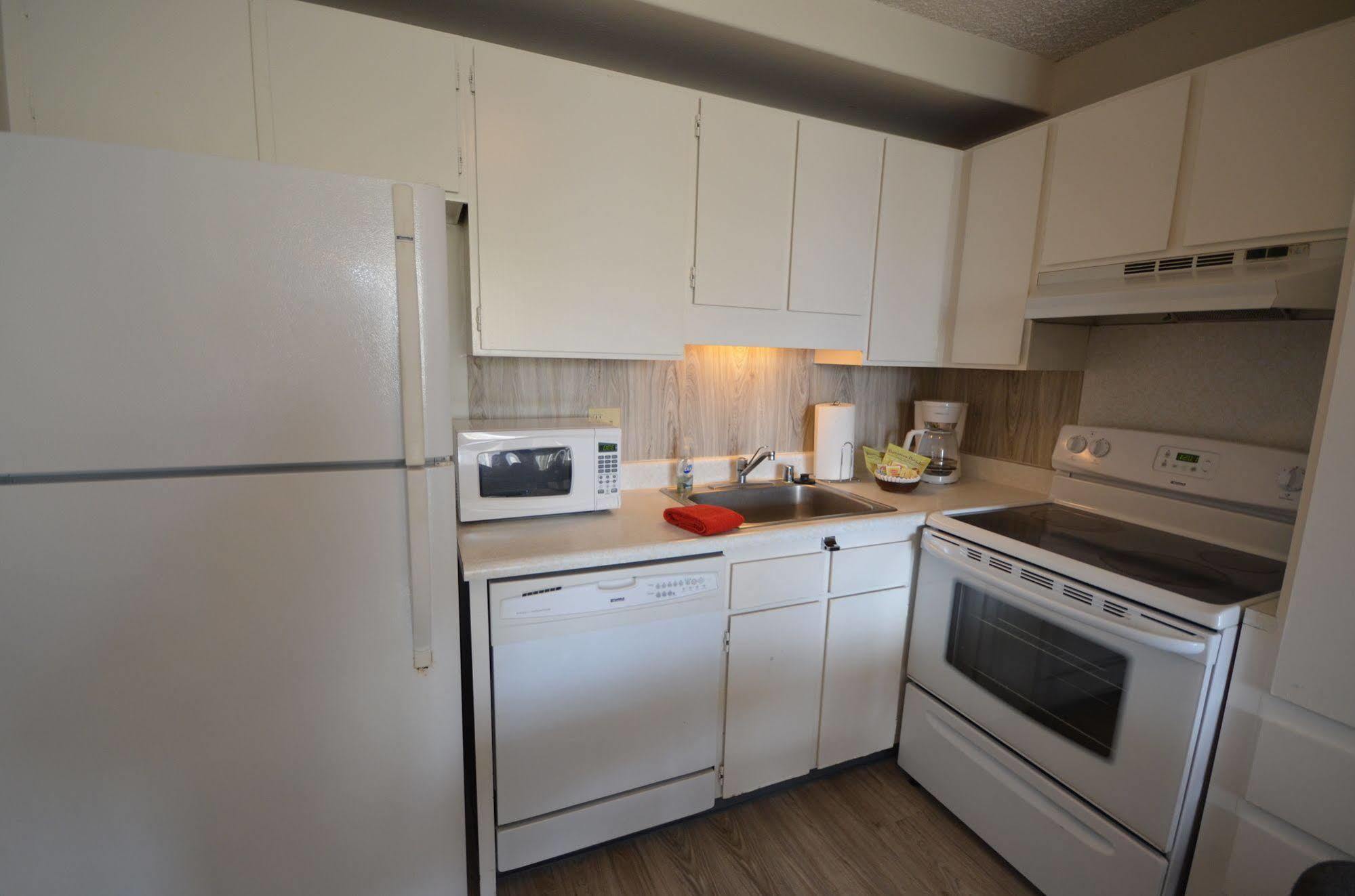 Waikiki Luxury Penthouse Apartment *