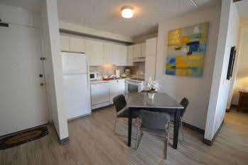 Waikiki Luxury Penthouse Apartment