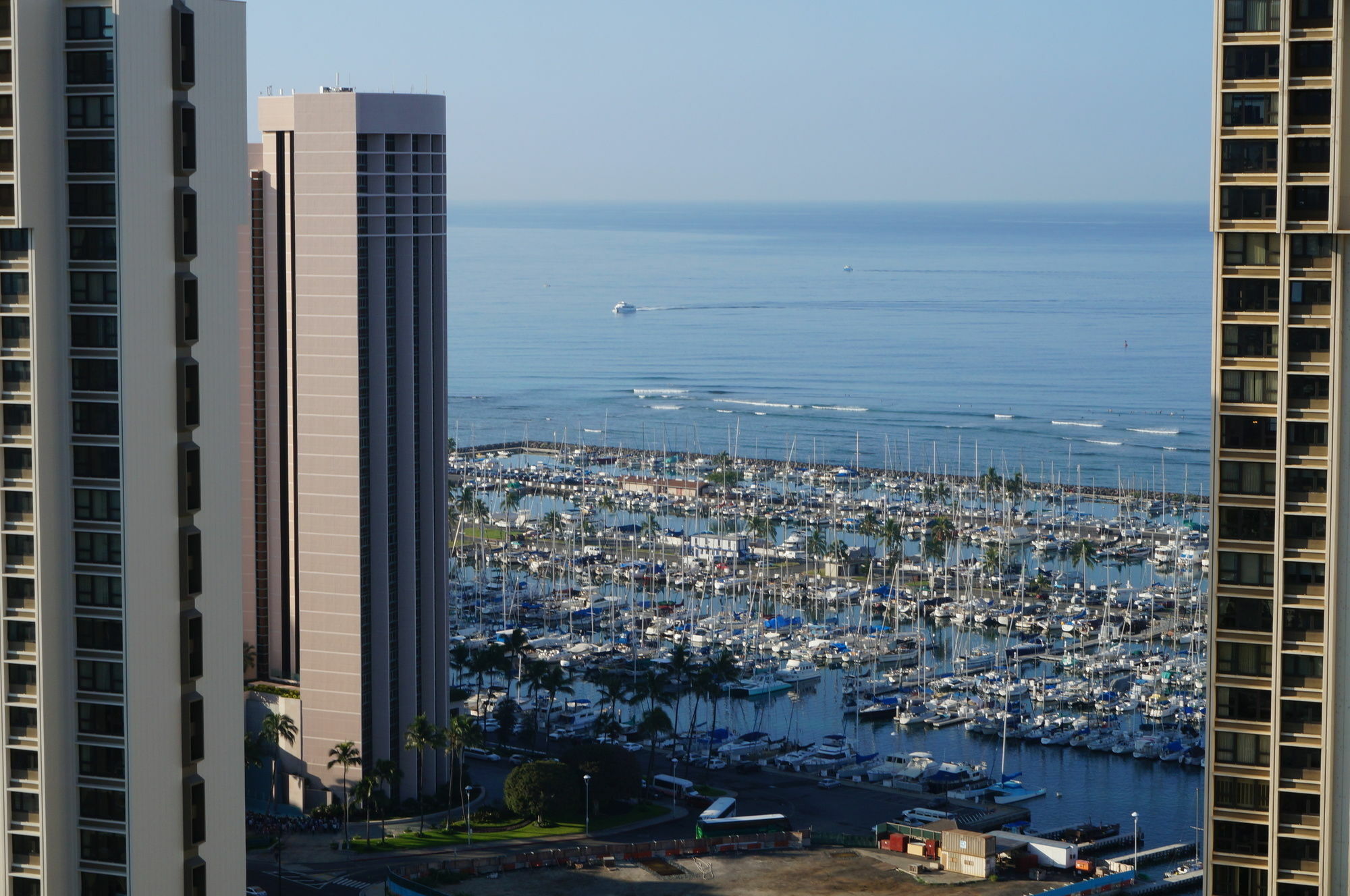 Lsi At Ala Moana Hotel