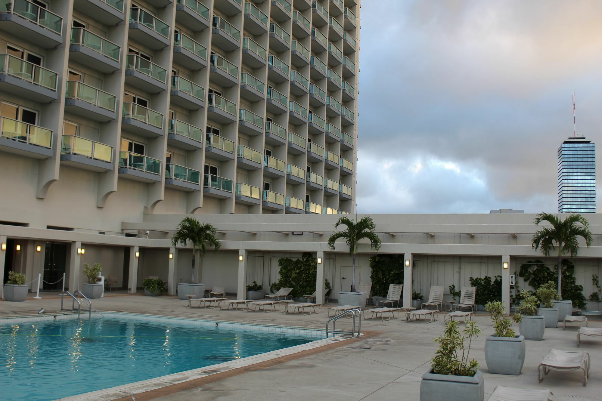 Hotel Lsi At Ala Moana Honolulu