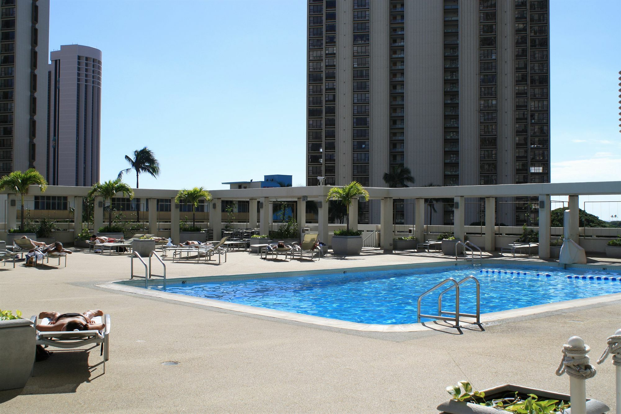 Lsi At Ala Moana Honolulu