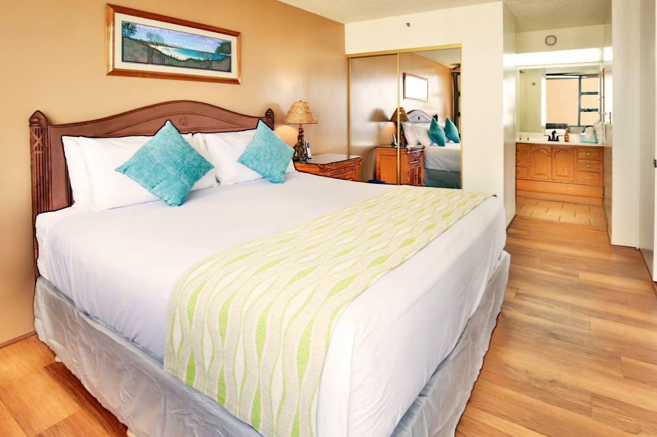 Tropical Escape, Ocean Views With Parking Honolulu