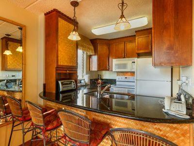Heart Of Waikiki,1bdrm,free Parking, Wifi,no Fees,youtube,netflix ! * Honolulu