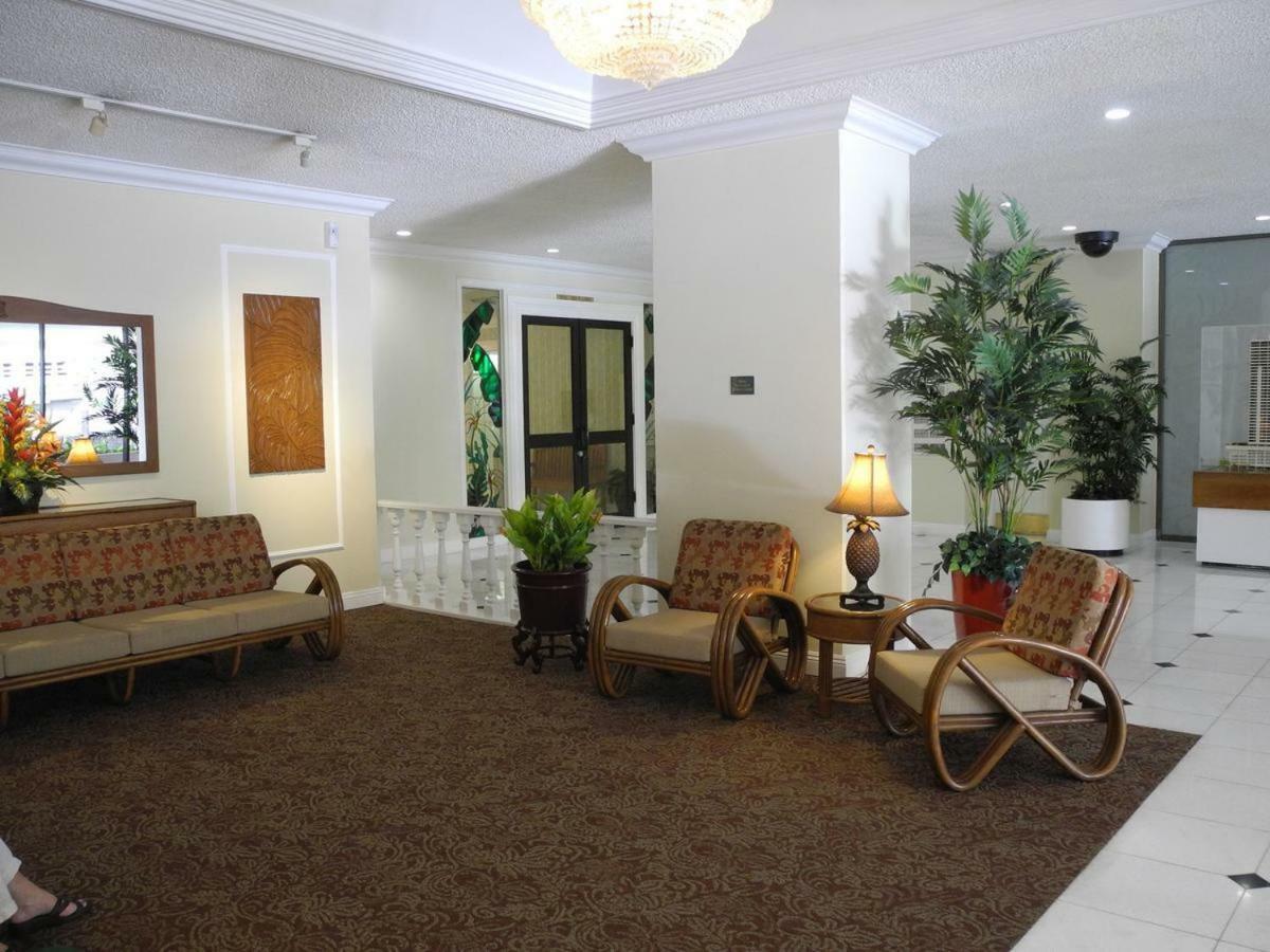 Heart Of Waikiki,1bdrm,free Parking, Wifi,no Fees,youtube,netflix ! Holiday home