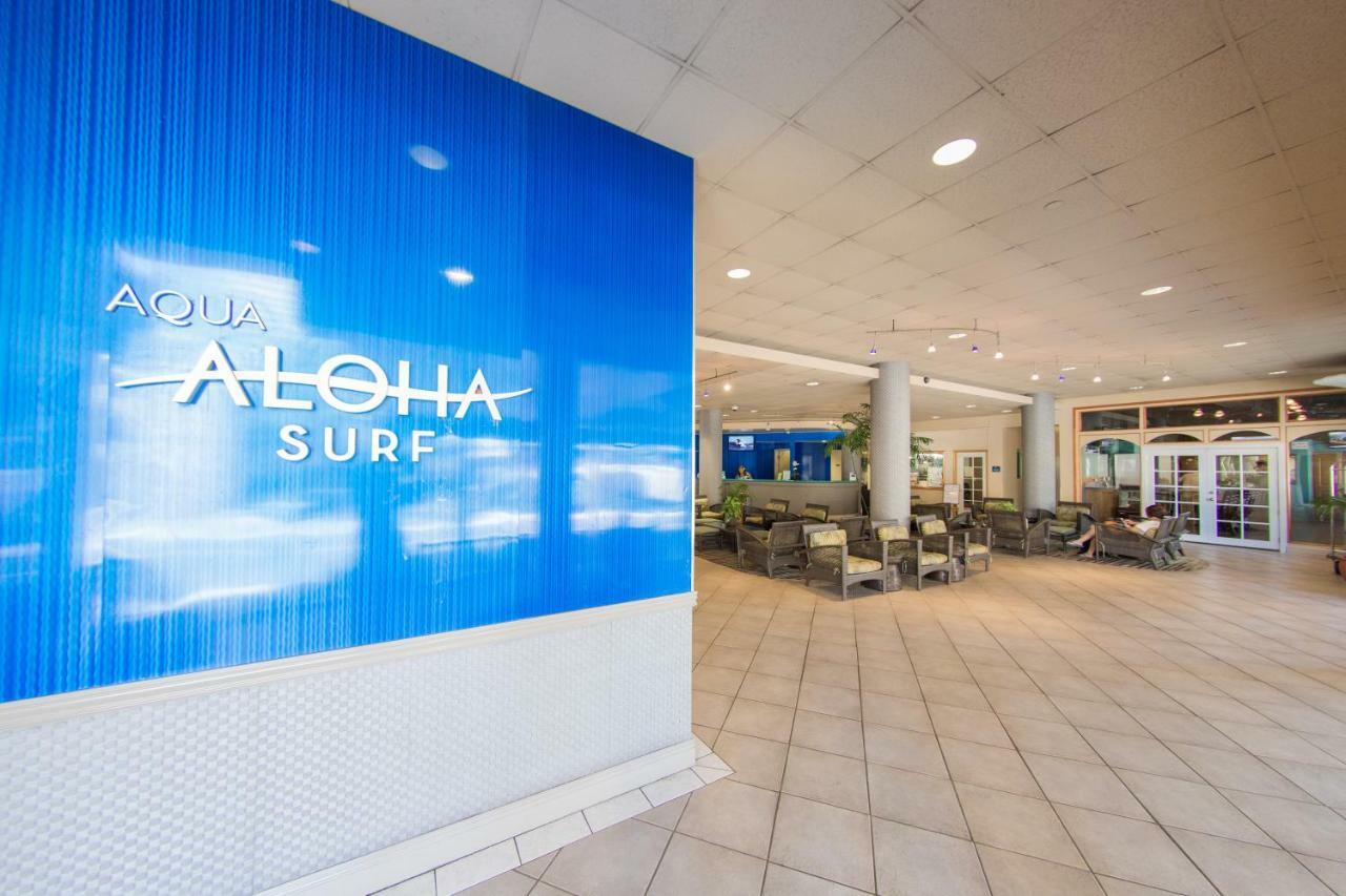 View With Pool Access In Aloha Surf!