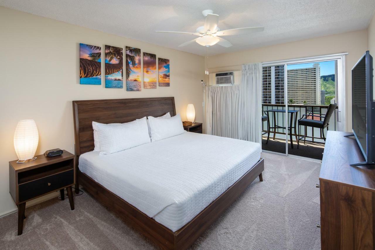 Ocean View From Lanais-2 Blocks To Waikiki Apartment *