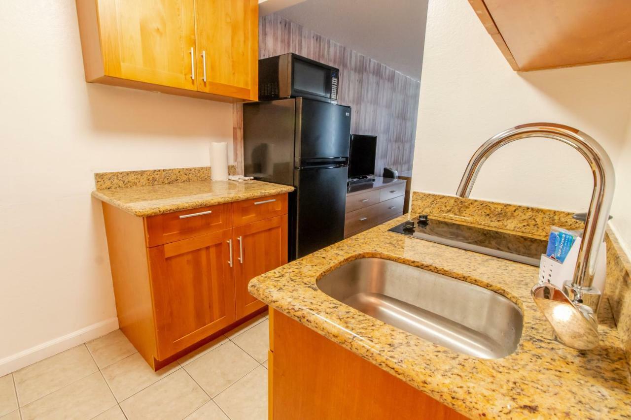 Island Colony 1415 Apartment *