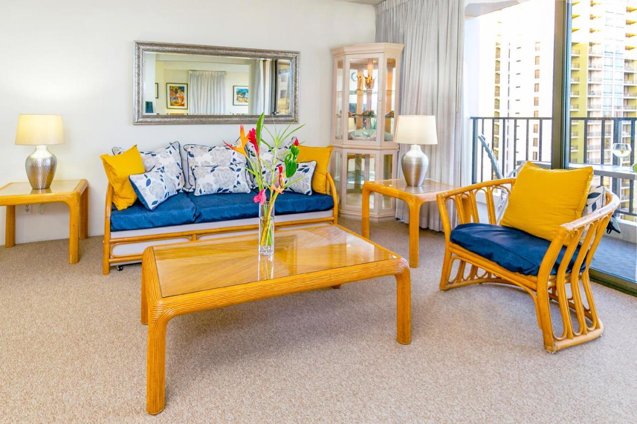 Beautiful 1br With King Bed, Ocean View, Fast Wi-fi & Free Parking *