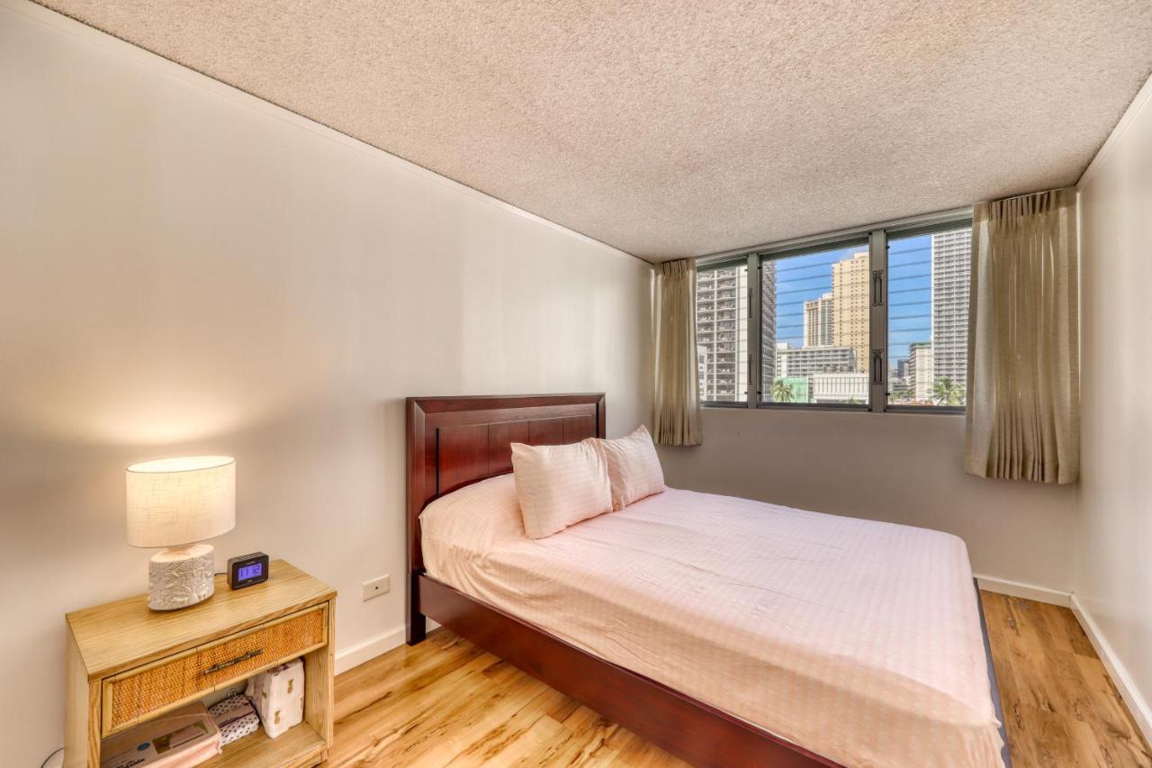 Hotel Tradewinds Plaza 801