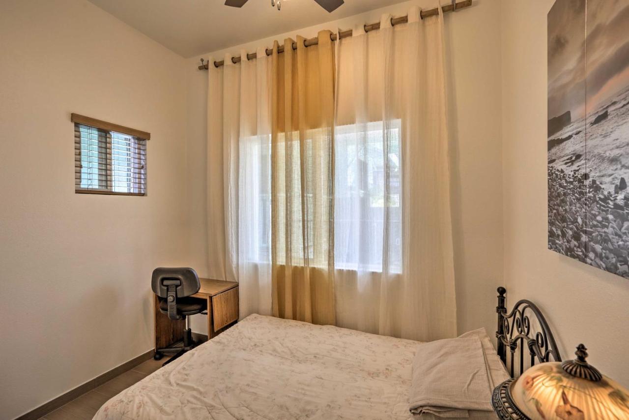 Apartment Remodeled With Courtyard Downtown