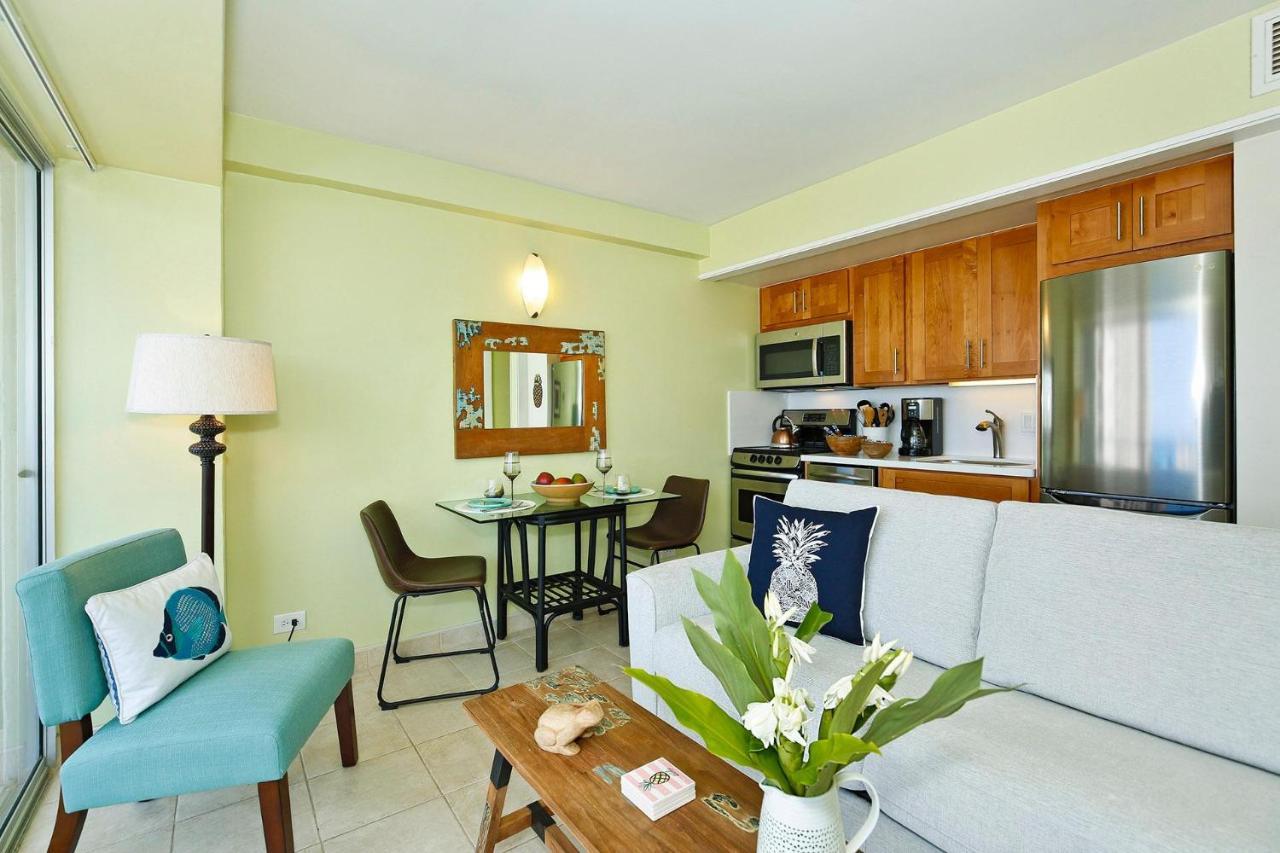 Bed & Breakfast Waikiki Park Heights #1707 *