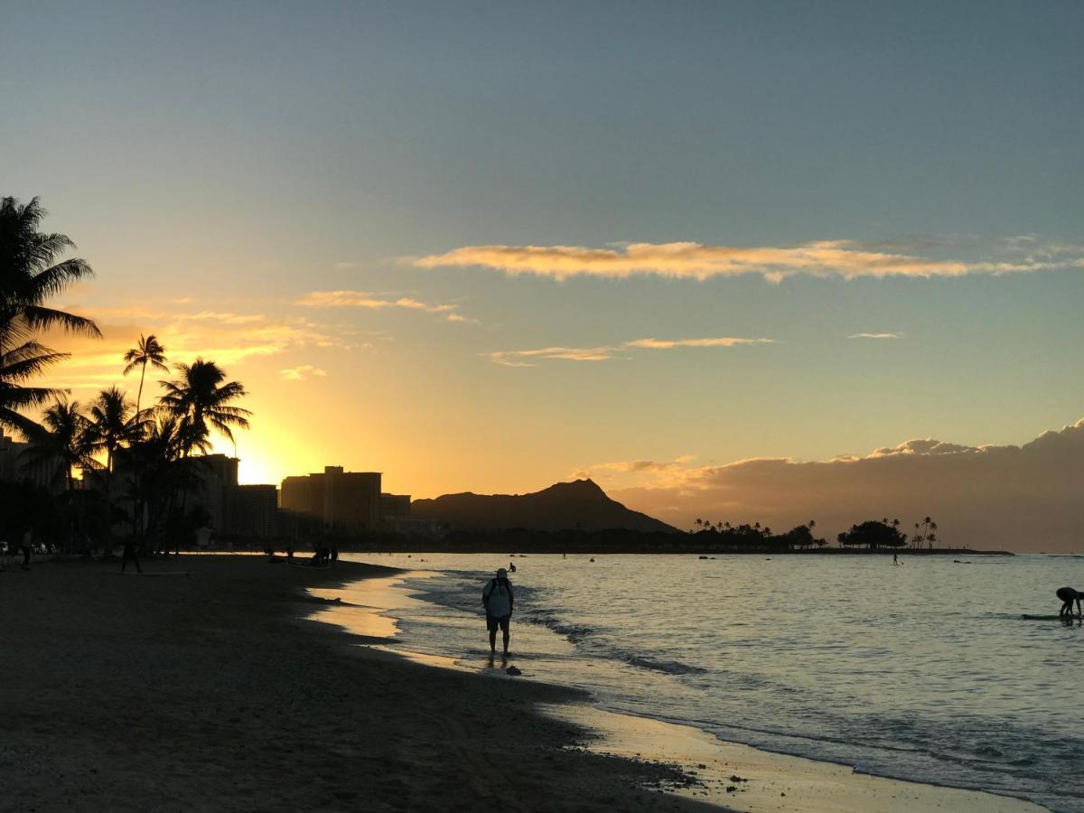 Ala Moana Flats 1 3*