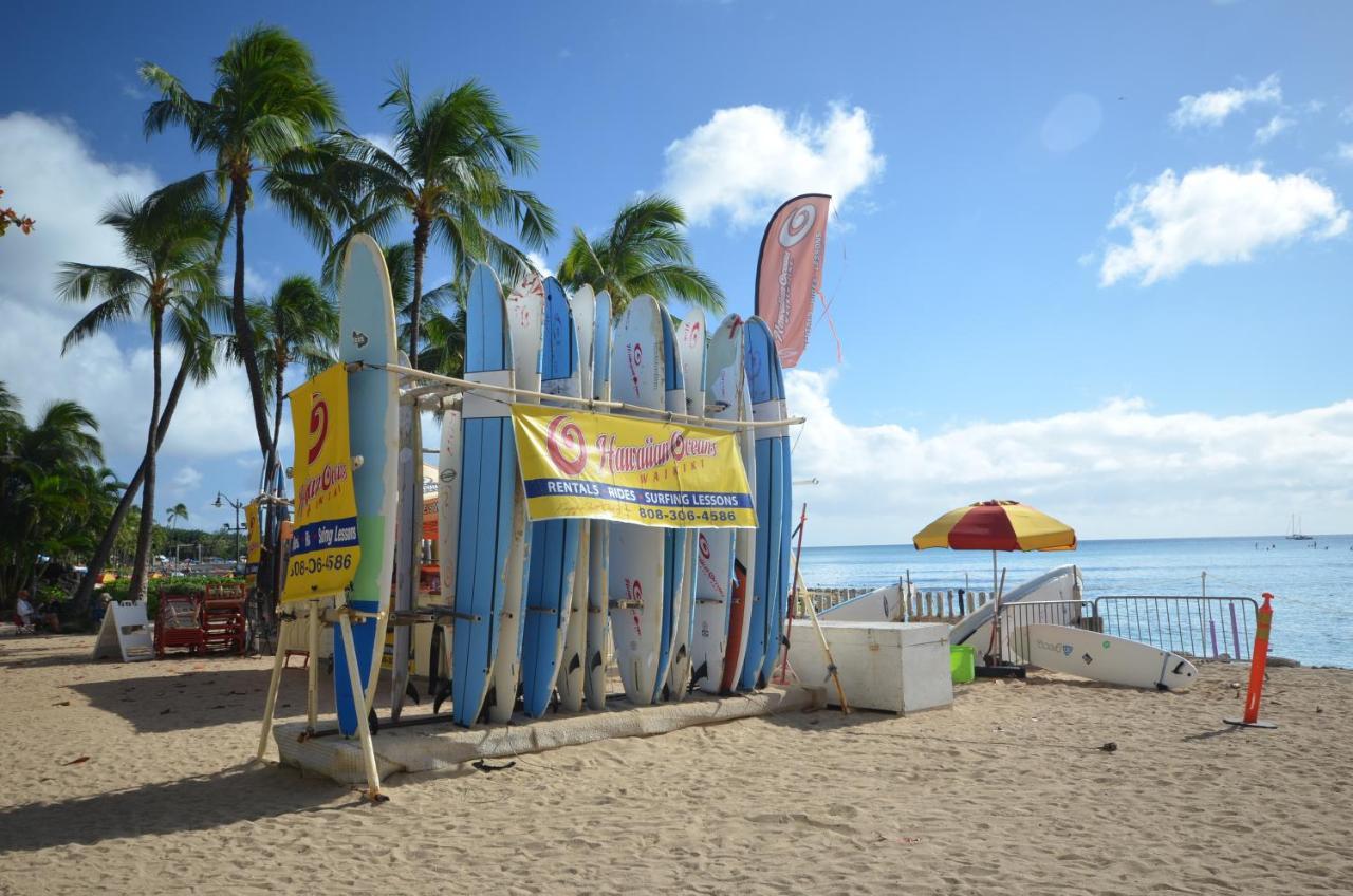 As1209 Waikiki 444 Kanekapolei St