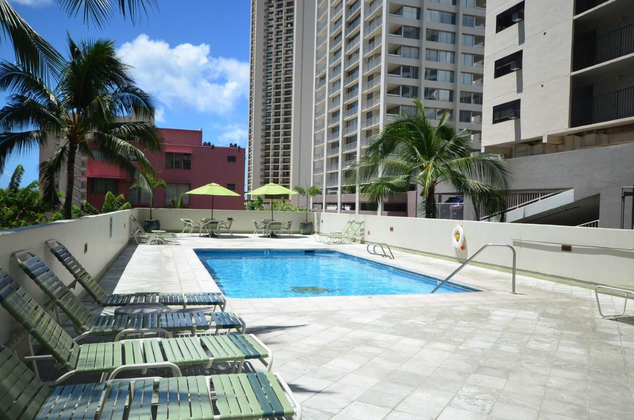 Apartment Waikiki Park Heights 1208 Sun & Fun Only 3 Minutes Away Honolulu