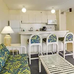 Honolulu Vacation Rental Walk To Waikiki Beach!
