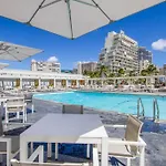 Amazing Hotel Room With Ocean Views 1419