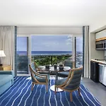 Ala Moana Honolulu by Mantra