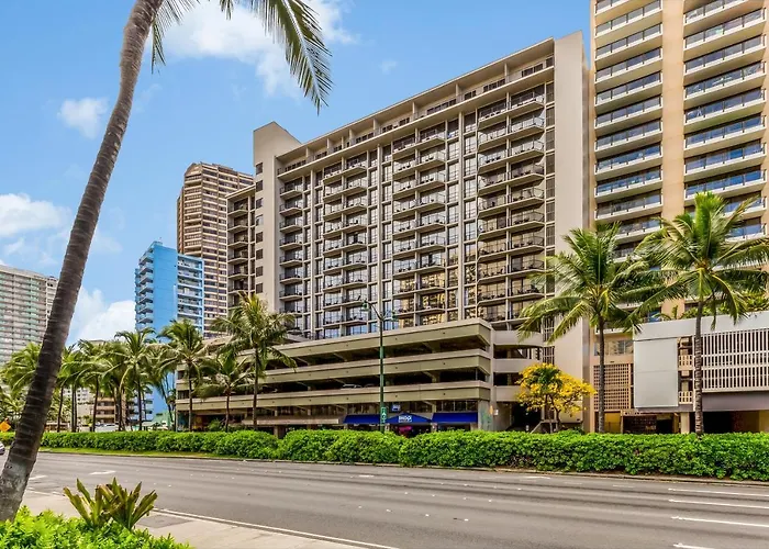 Castle At Palms At Waikiki