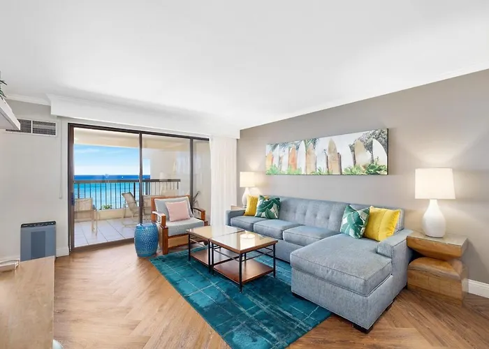 Semprose Waikiki Beach Tower