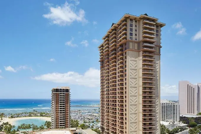 2-Bedroom Ocean Front Penthouse At Grand Waikikian - Available April 20-24, 2025