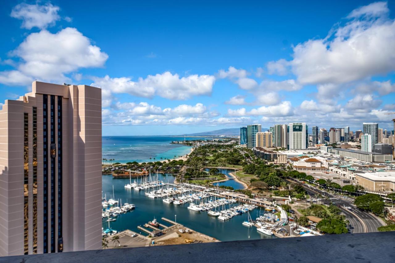 Hotel Marina Tower 3201 - 30-night Minimum
