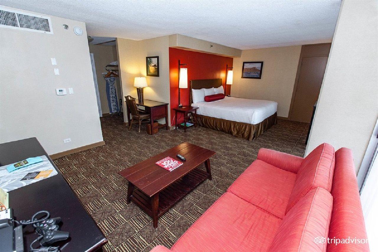 The Twin Fin Hotel Honolulu