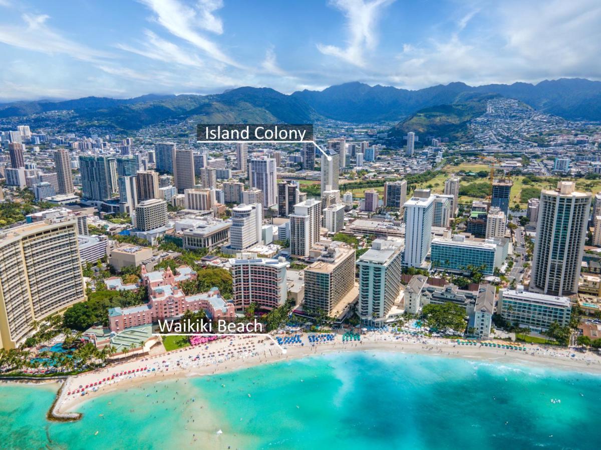 Stylish Studio With Great Ocean Views & Near Beach! *