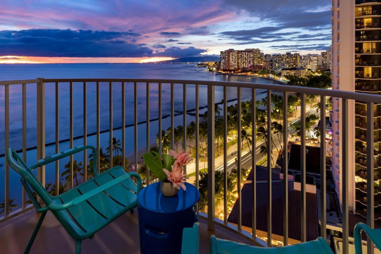Hotel The Twin Fin 4*