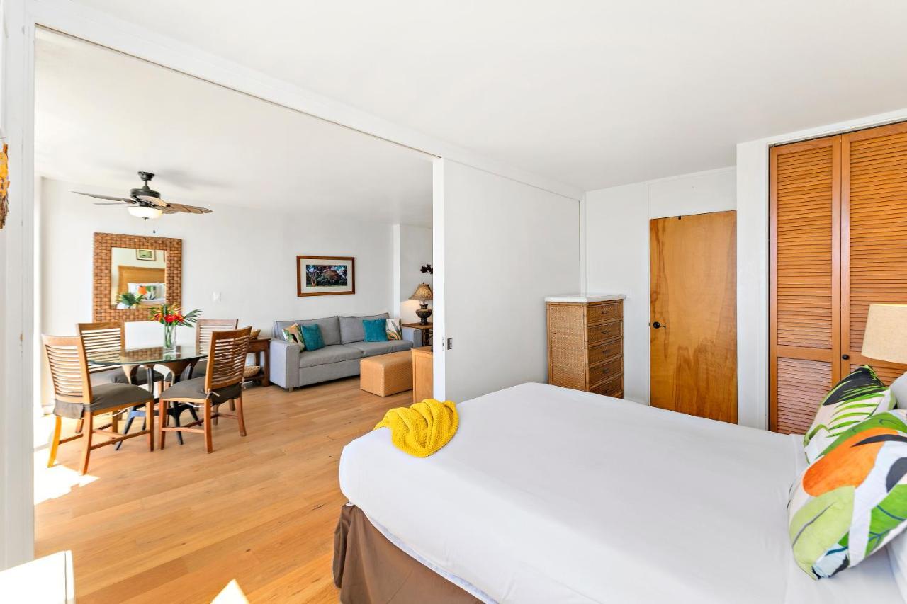 Ilikai Marina 1br Condo, Ocean View Haven *