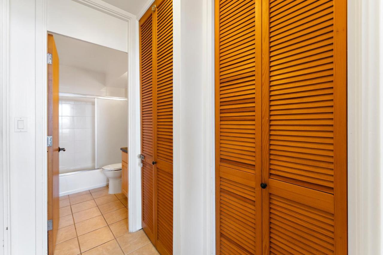 Apartment Ilikai Marina 1br Condo, Ocean View Haven