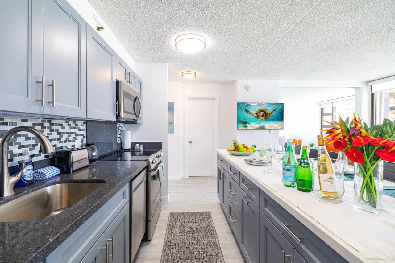 Apartment Stylish Waikiki Banyan 1br With Free Parking!