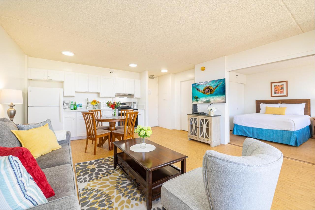 Apartment Waikiki Banyan Ocean View Oasis With Free Parking! Honolulu
