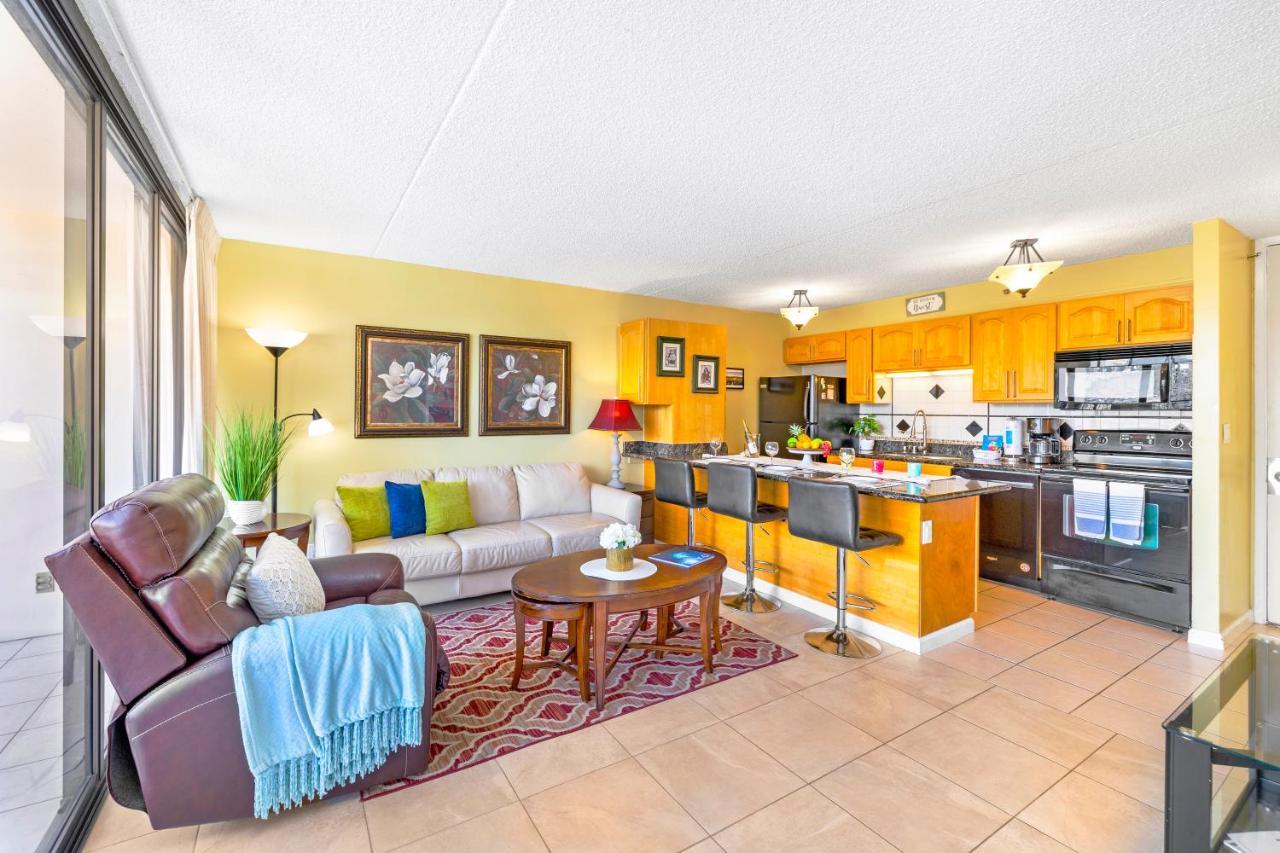 Apartment Stylish With Mountain Views In Waikiki Banyan! Honolulu