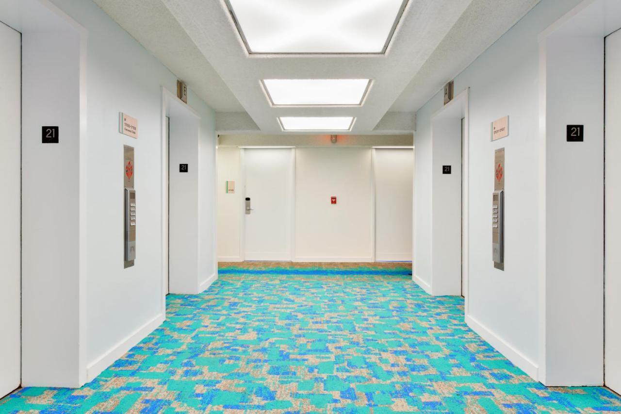 The Twin Fin Hotel Honolulu
