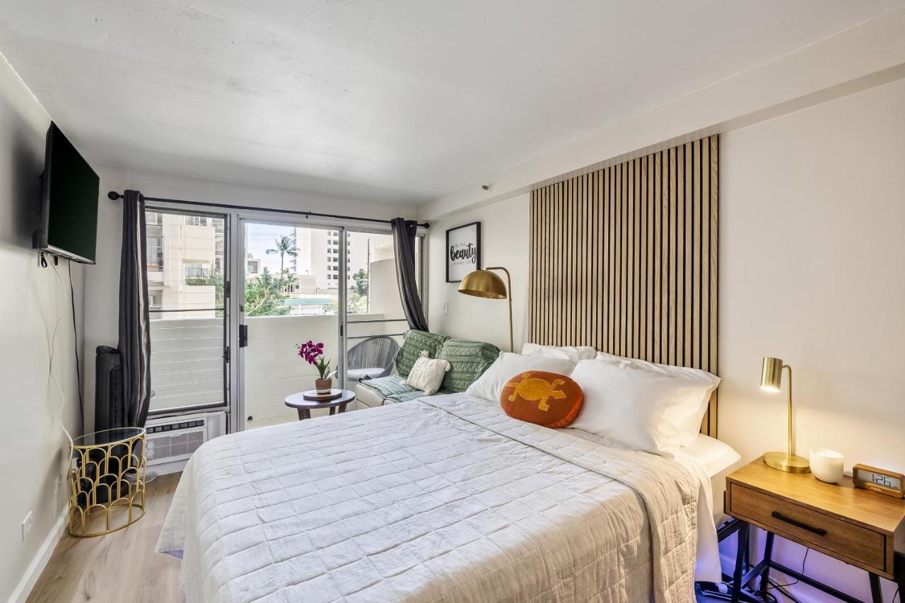 Aparthotel Bright & Cozy Unit With Balcony! Honolulu