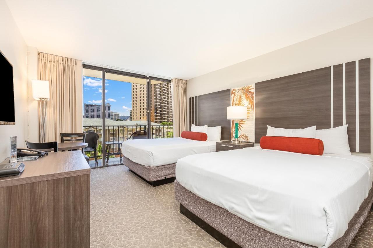 Hotel Castle At Palms At Waikiki 3*