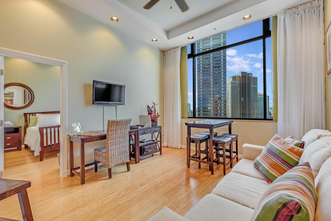 Hotel Castle At Palms At Waikiki 3*