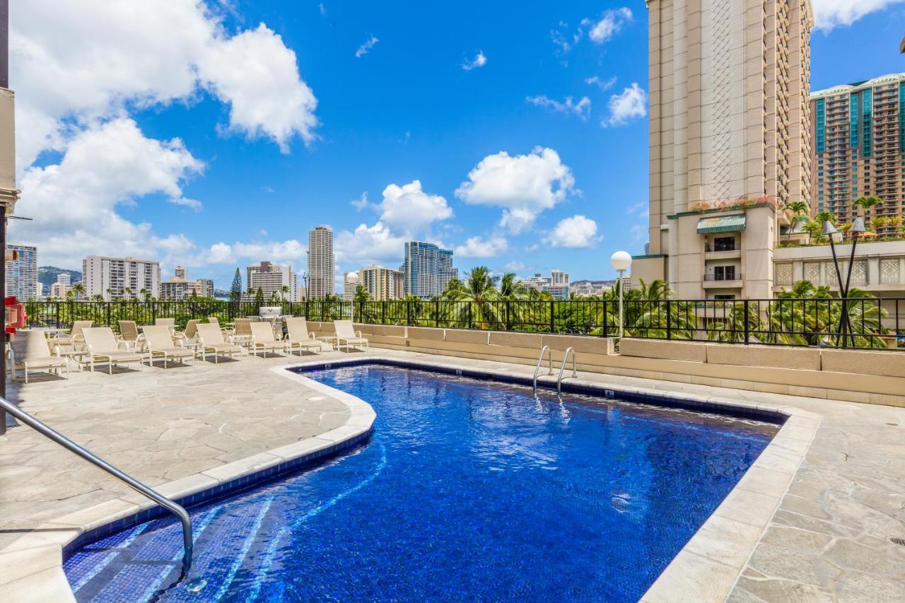 Hotel Castle At Palms At Waikiki Honolulu