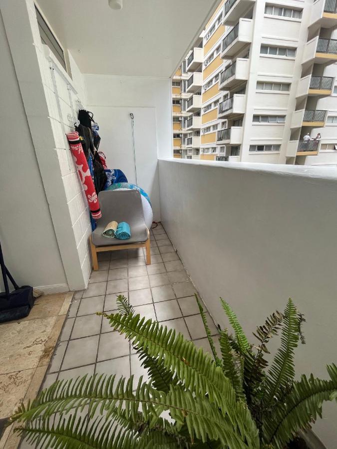 Cozy Studio A Couple Blocks Away From The Beach! * Honolulu