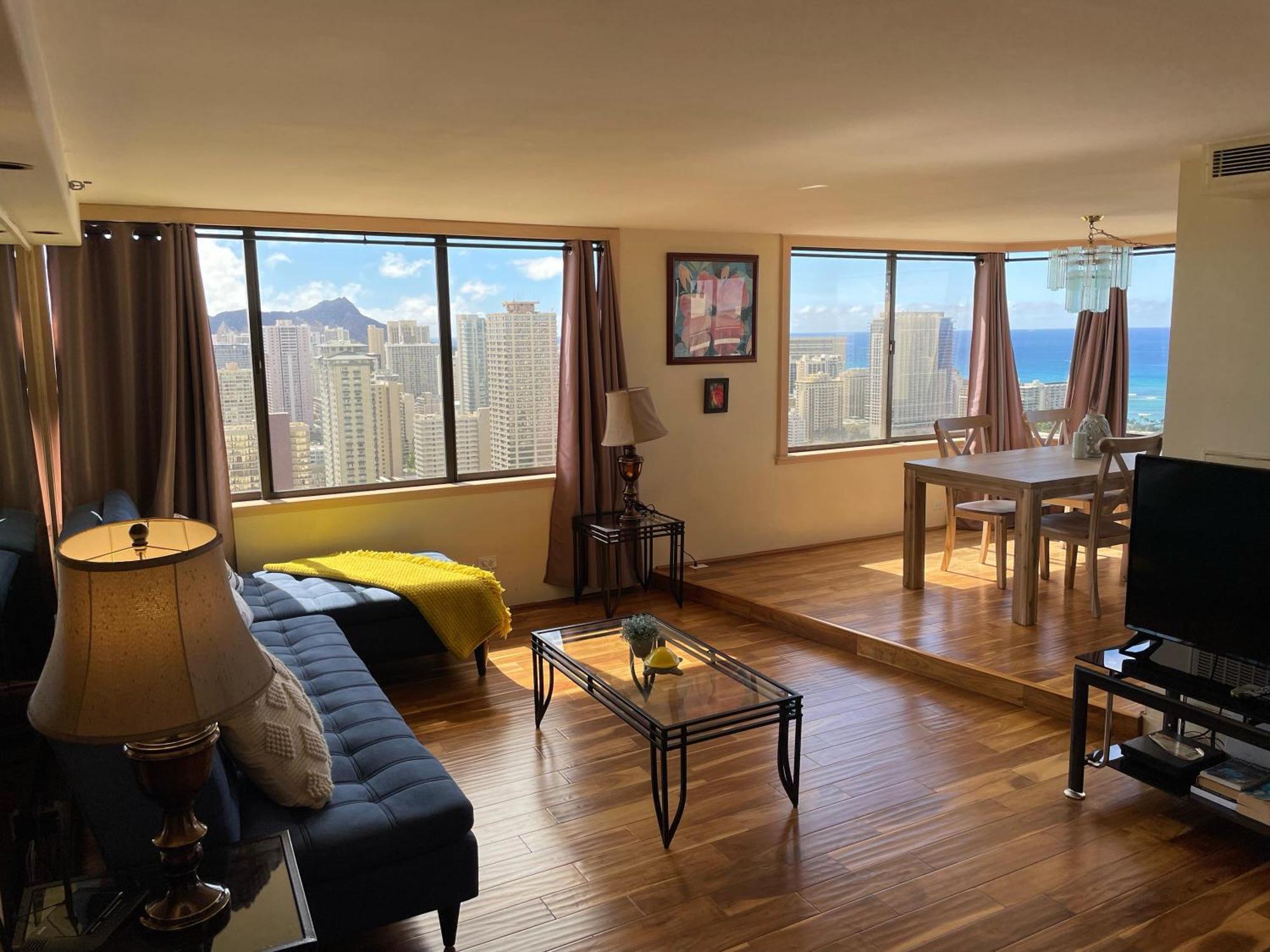 Apartment Hawaiian Monarch Penthouse 402
