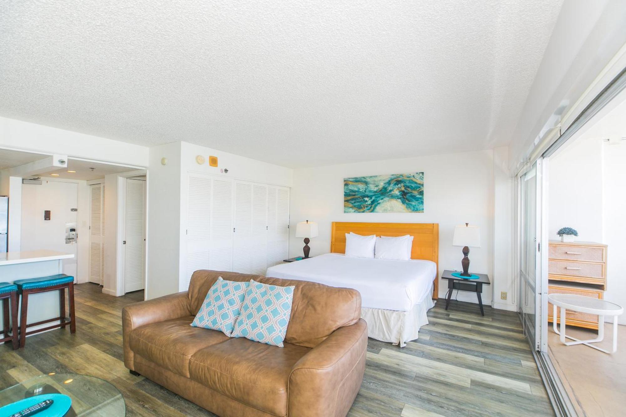 Ilikai Tower 1837 Yacht Harbor View 1br *