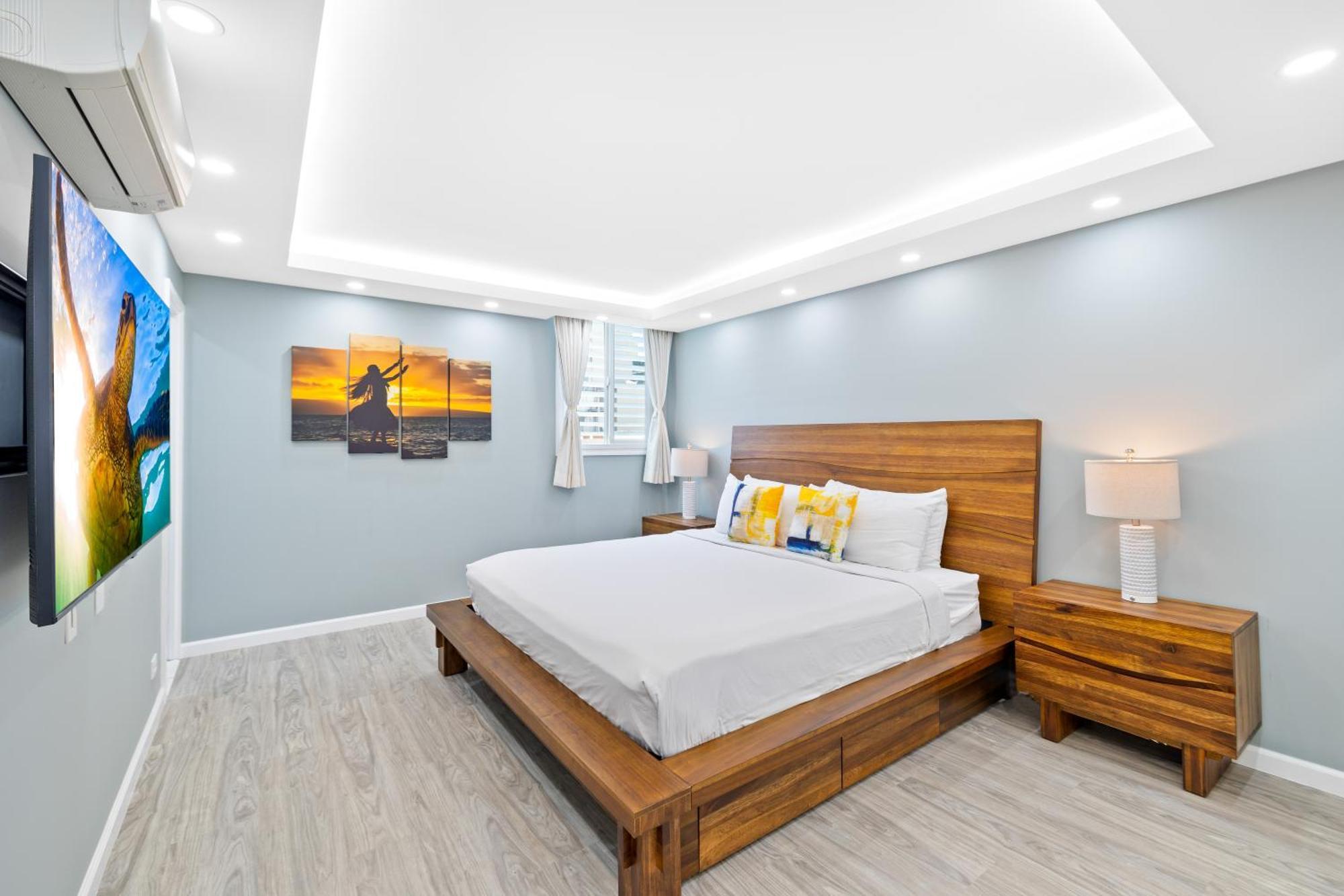 Fully Renovated 2br And 2ba Near Waikiki With Parking Apartment