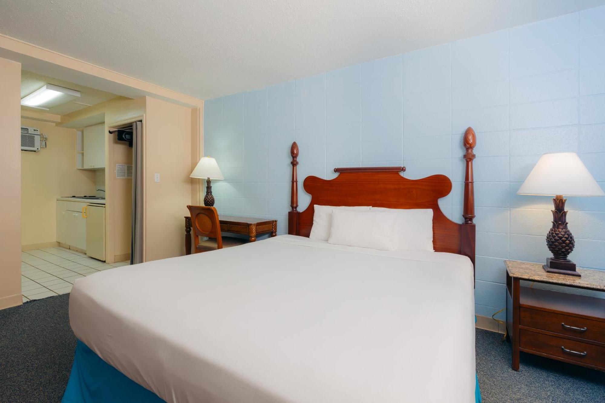 Hotel Waikiki Heritage 2*