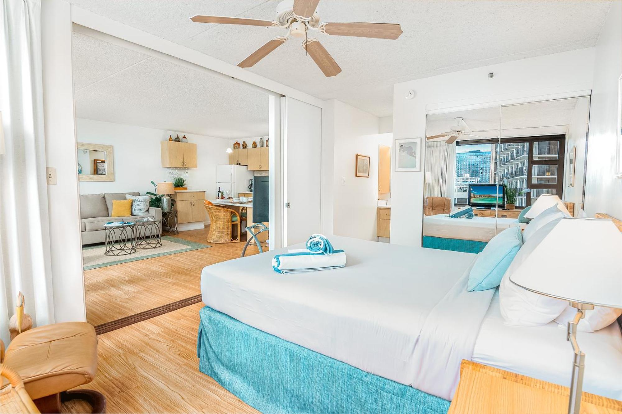 Waikiki Banyan Cozy - Ocean View With Free Parking! Apartment Honolulu