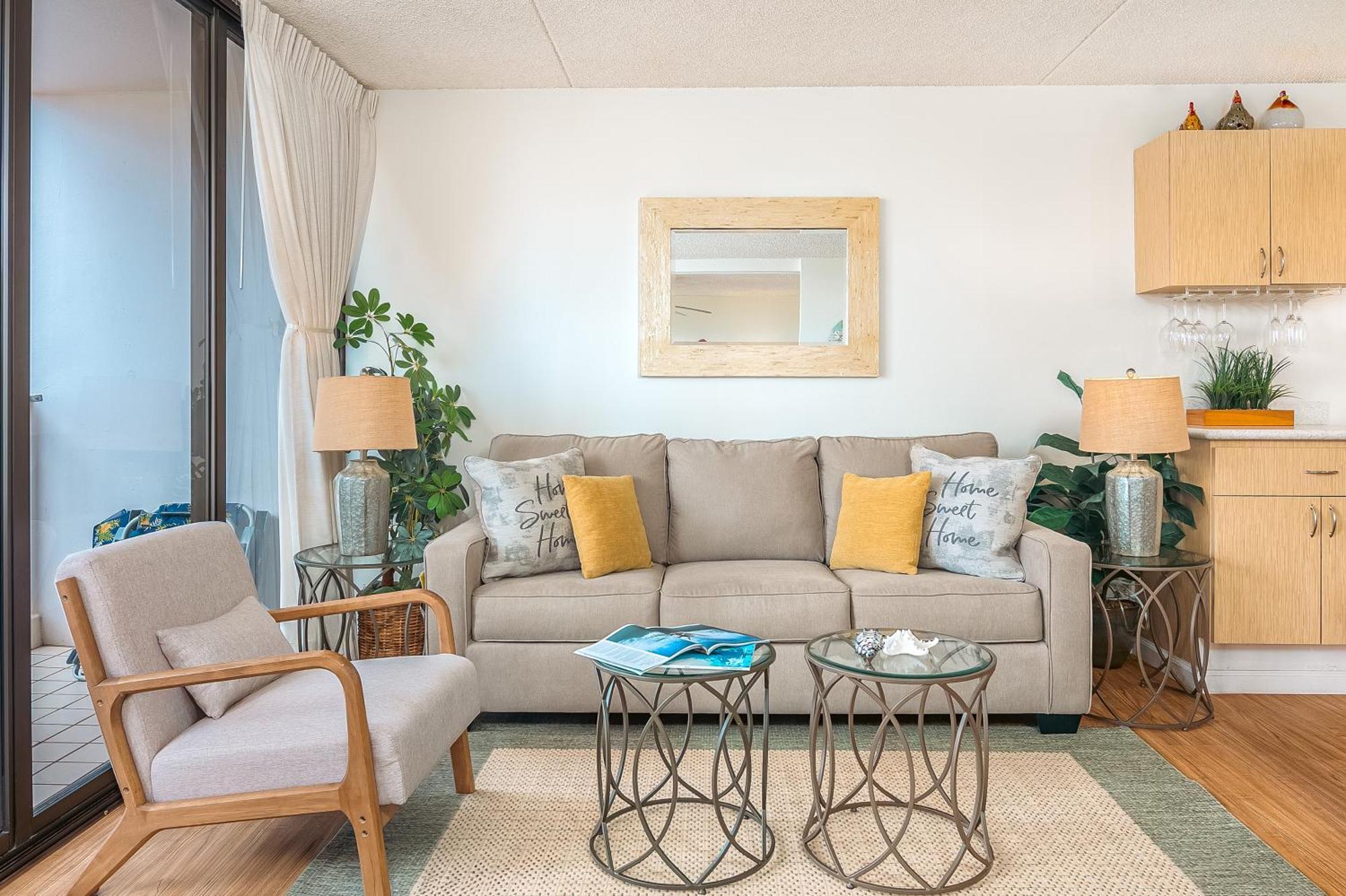 Waikiki Banyan Cozy - Ocean View With Free Parking! Apartment