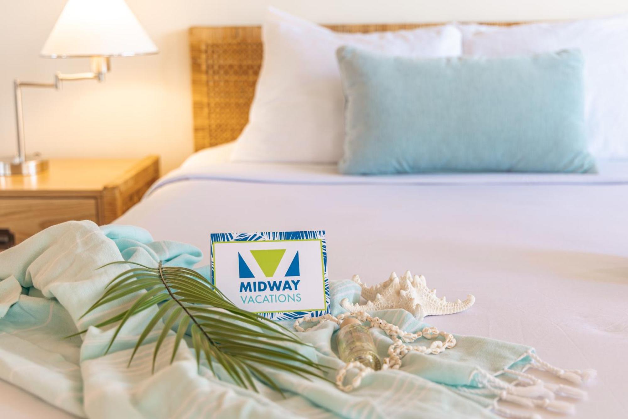 Apartment Waikiki Banyan Cozy - Ocean View With Free Parking!
