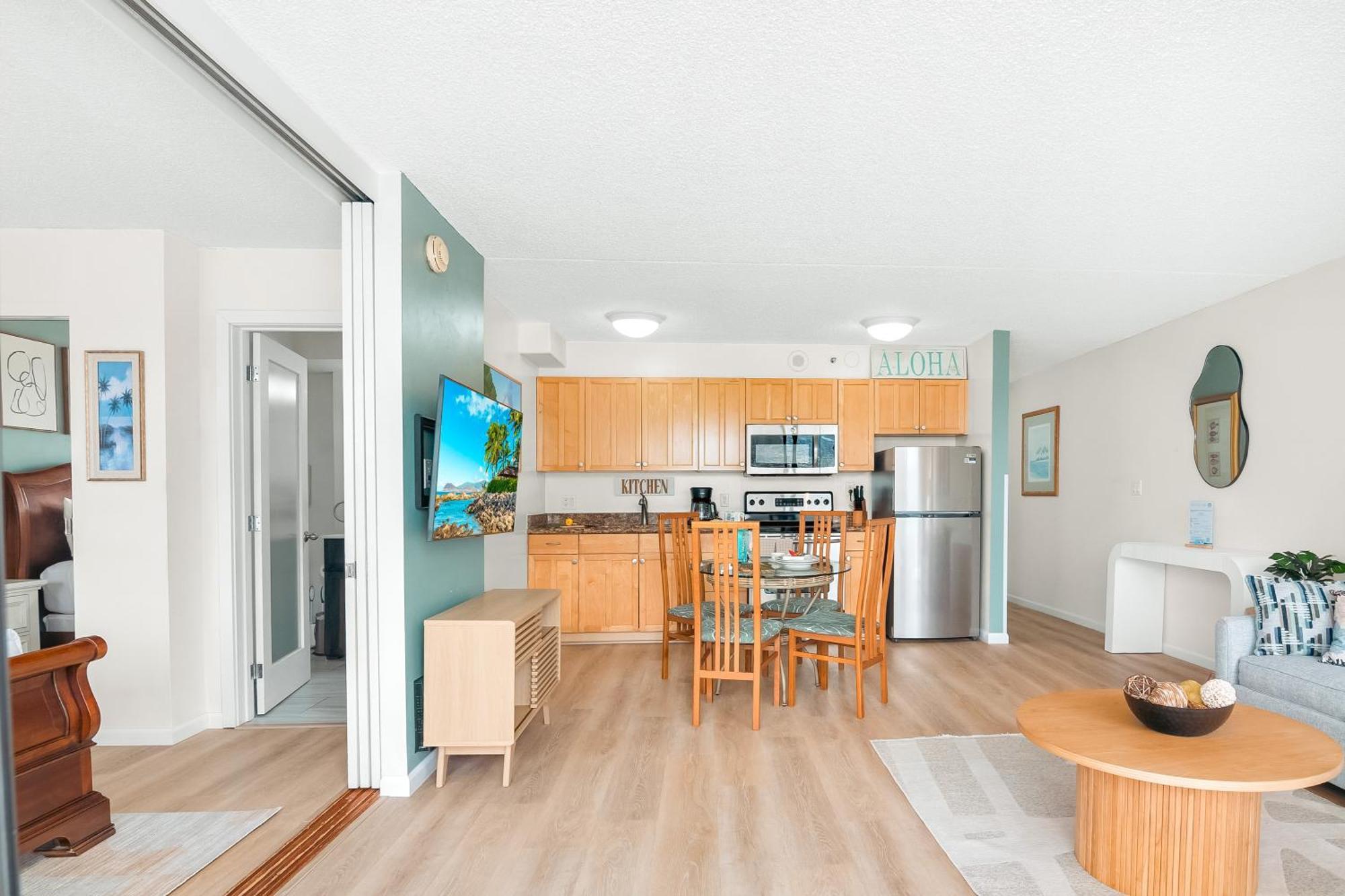Free Parking Close To Waikiki Pool & Hot Tub * Honolulu